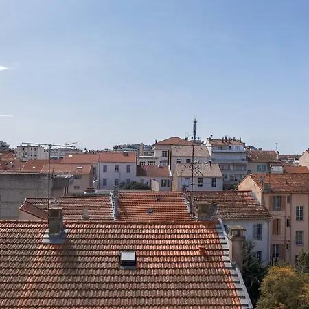 Apartament Diplomate - 2 Chambres, 15mn Du Palais, Charmant, Balcon, Clim Cannes