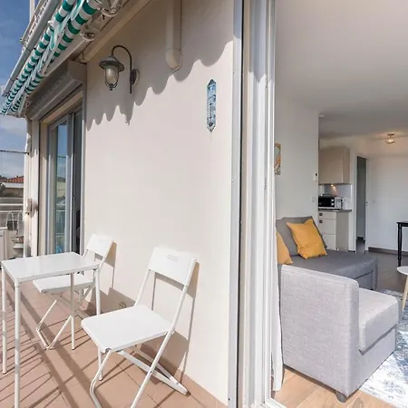 Diplomate - 2 Chambres, 15mn Du Palais, Charmant, Balcon, Clim *